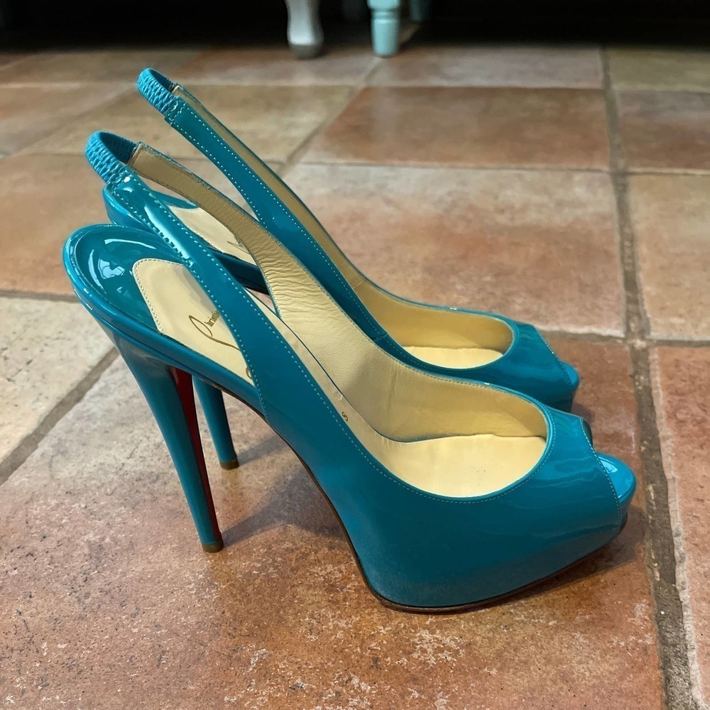 Fashion stiletto there ARE NOT AUTHENTIC sold as a fashion heel - Picture 7 of 10